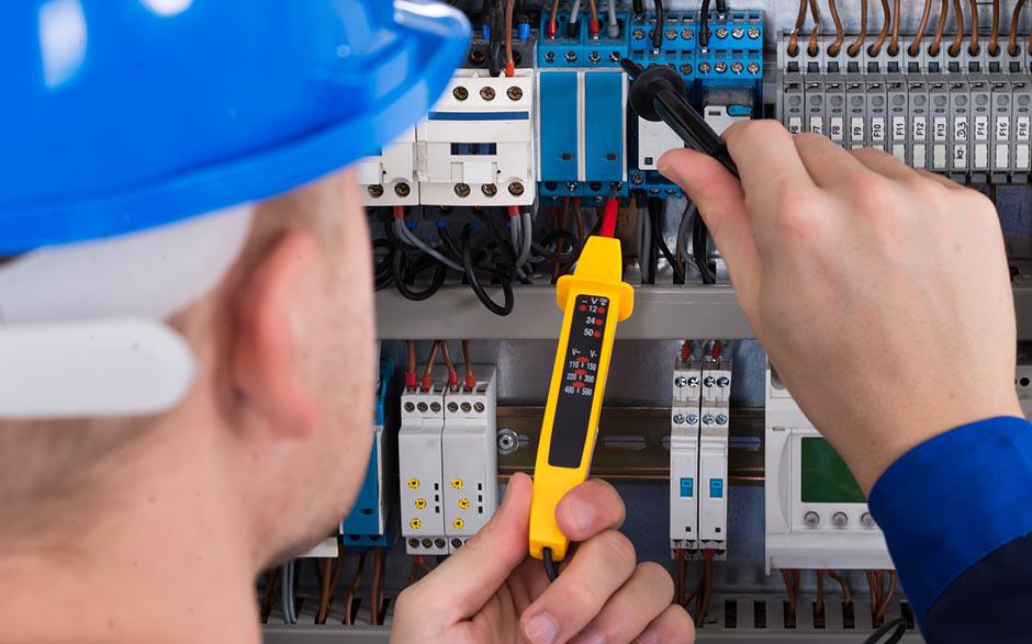 électricien installateur Saclas